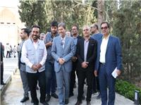 بازديد استاندار اصفهان از مجموعه جهاني باغ فين کاشان