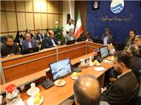 ديدار صميمانه استانداريزد با کارکنان شرکت آبفا يزد و قدرداني از فعاليت آنها