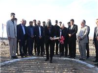 کلنگ‌زني کارخانه يک ميليون تني گندله سادات سيريز
