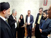 ديدار استاندار از خانواده معزز شهيد «عليرضا معصومي ديزگاني»