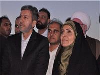 بازديدشبانه استاندار و وزيرراه و شهرسازي از ايستگاه راه‌آهن نايين در اصفهان