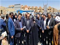 بازدید اعضای کمیسیون عمران مجلس از پروژه مسکن ملی دهاقان/ وزیر راه: زمین 600 واحد مسکنی تامین و به مردم واگذار می‌شود
