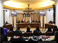 در تلاش براي زمينه سازي جهت برگزاري باشکوه جشن قهرماني تراکتور هستيم
