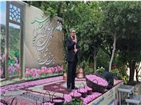 جشنواره‌هاي محلي به جذب گردشگر و رونق شهرها کمک مي‌کند