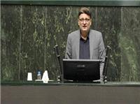 دولت باید میدان را به کارآفرینان بسپارد/ معلمان قربانی سیستم ناکارآمد آموزشی هستند