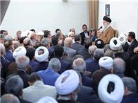 رهبرانقلاب: همه چیز را منوط به پیشرفت مذاکرات نکنید