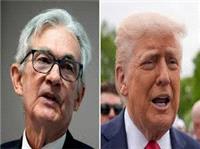Dow closes down 970 points after Trump criticism of Powell rattles investors