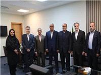 قائم مقام مديرعامل بانک ملي ايران: ظرفيت هاي دروني،کليد توسعه پايدار بانک است