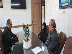 ديدار مديرکل بنياد شهيد و امورايثارگران مازندران با مادر شهيدان طبري