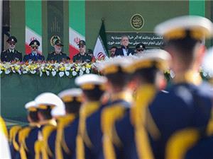 پزشکیان: ارتش دژ مستحکم حکومت و ملت ایران است