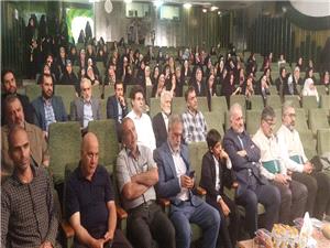 کُرسي تلاوت رضوي و همايش جذب خادميار قرآني به مناسبت ولادت امام رضا(ع) در مدرسه رضويه نياوران برگزار شد+عکس