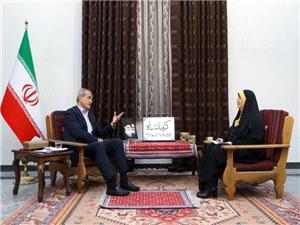 رئيس جمهور : هيچ کارمندي  يا مديري  حق ندارد ارباب رجوع را ناراضي از سيستم اداري مرخص کند