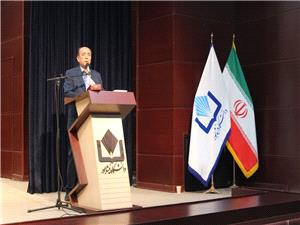 عظمت خيام همين که 1000 سال از زمان خود جلوتر است