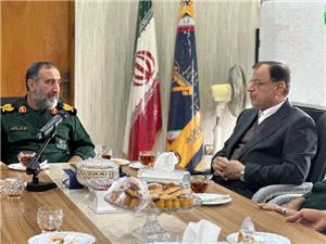 ديدار استاندار گلستان با فرمانده سپاه نينوا استان به مناسبت روز پاسدار