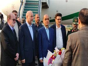 دکتر قالیباف وارد فرودگاه سردار جنگل رشت شد