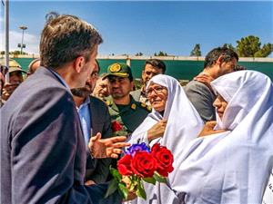 حضور استاندار اصفهان در جمع چادر سفيدان ورزنه