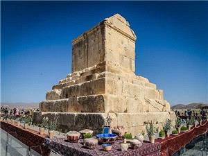 پاسارگاد در رتبه چهارم پربازديدترين آثار تاريخي کشور