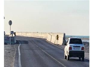جاده وفاق يک محور حياتي براي توسعه جنوب استان بوشهر است