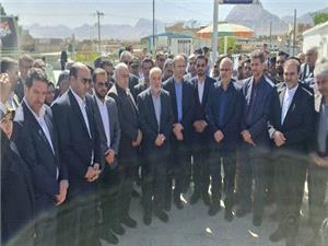 اعضای کمیسیون عمران به مقام شهید همت و شهدای دفاع مقدس شهرضا ادای احترام کردند