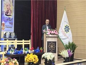 رويدادهاي موثر در پيشبرد اهداف علمي گناوه حمايت مي شود
