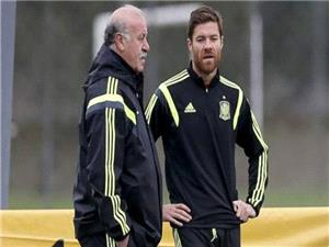 هل يواجه ألونسو "لعنه ديل بوسکي" في ريال مدريد؟