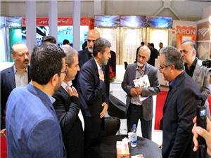 حضور استاندار اصفهان در غرفه استان هرمزگان در نمايشگاه اکسپو