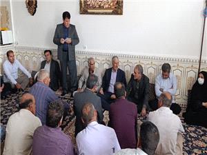 ديداري چهره به چهره فرماندار کوهدشت در روستاي چهارقلعه با مردم