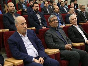 اولين زمين فوتبال چمن مصنوعي استاندارد مشهد به بهره‌برداري رسيد