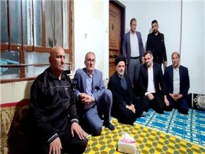 عيادت استاندار از همکار جانباز 25 درصد