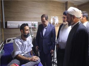 حضور  استاندار ايلام در منزل جانباختگان حادثه بندر شهيد رجايي