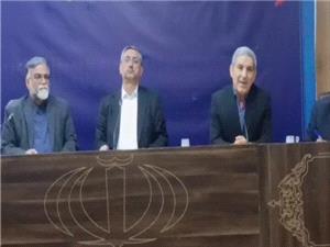 نشست فرمانداران و فعالان سياسي با استاندار لرستان