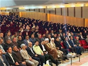 پيگير مشکلات و مطالبات به‌حق فرهنگيان هستيم
