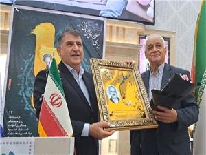 تربيت فرزنداني سالم انقلابي و کار آمد ماحصل تلاش معلمان است