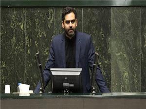 وزیر راه پاسخگوی سفر میلیاردی خانوادگی با هزینه بیت‌المال باشد