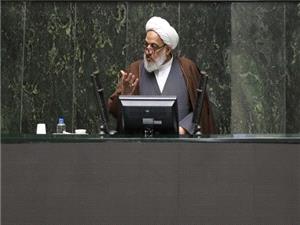 دولت نباید از اجرای قانون حجاب طفره برود