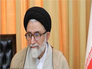 دولت تمامی تلاش خود را برای رفع مشکلات معیشتی و احقاق حقوق مردم به کار گرفته است