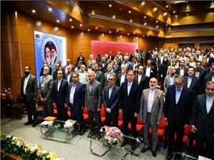 ديپلماسي اقتصادي باکشورهاي همسايه نيازمندبرنامه وافزايش اختيارات استانداران