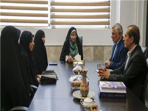توانمندسازي زنان سرپرست خانوار بايستي در همه ابعاد انجام شود
