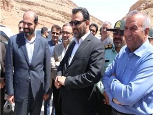 بازديد معاون سازمان برنامه و بودجه از جاده محور سرخس-مشهد