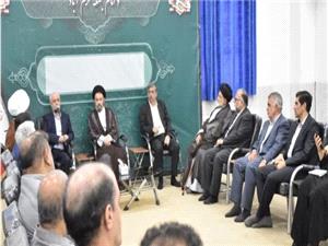 از توان رئيس بنياد شهيد براي تقويت خدمات به ايثارگران بهره مي‌بريم