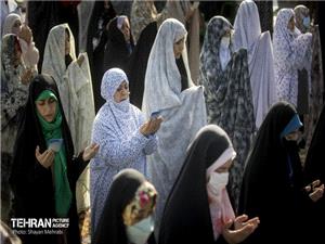 آماده‌سازی مصلی امام خمینی(ره) برای  نماز عید فطر