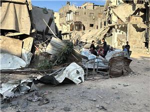 مراسلنا: الدفاع المدني ينتشل عشرات الجثث شمال غزه