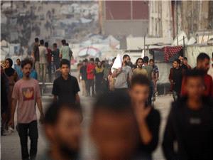 مراسلنا: مقتل وإصابه العشرات بنيران القوات الإسرائيليه قرب نقطه المساعدات في رفح