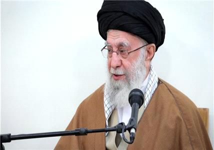 رهبر انقلاب: خط ائمه «خط ایستادگی و استقامت» است