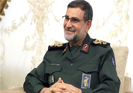 دریادار تنگسیری: سرعت شناورهای موشک‌انداز سپاه به 116 نات (215 کیلومتر) رسید