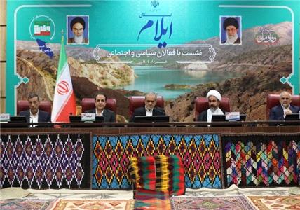 گفت‌وگو در جریان است، اما این به معنای تسلیم ایران در برابر زور نیست