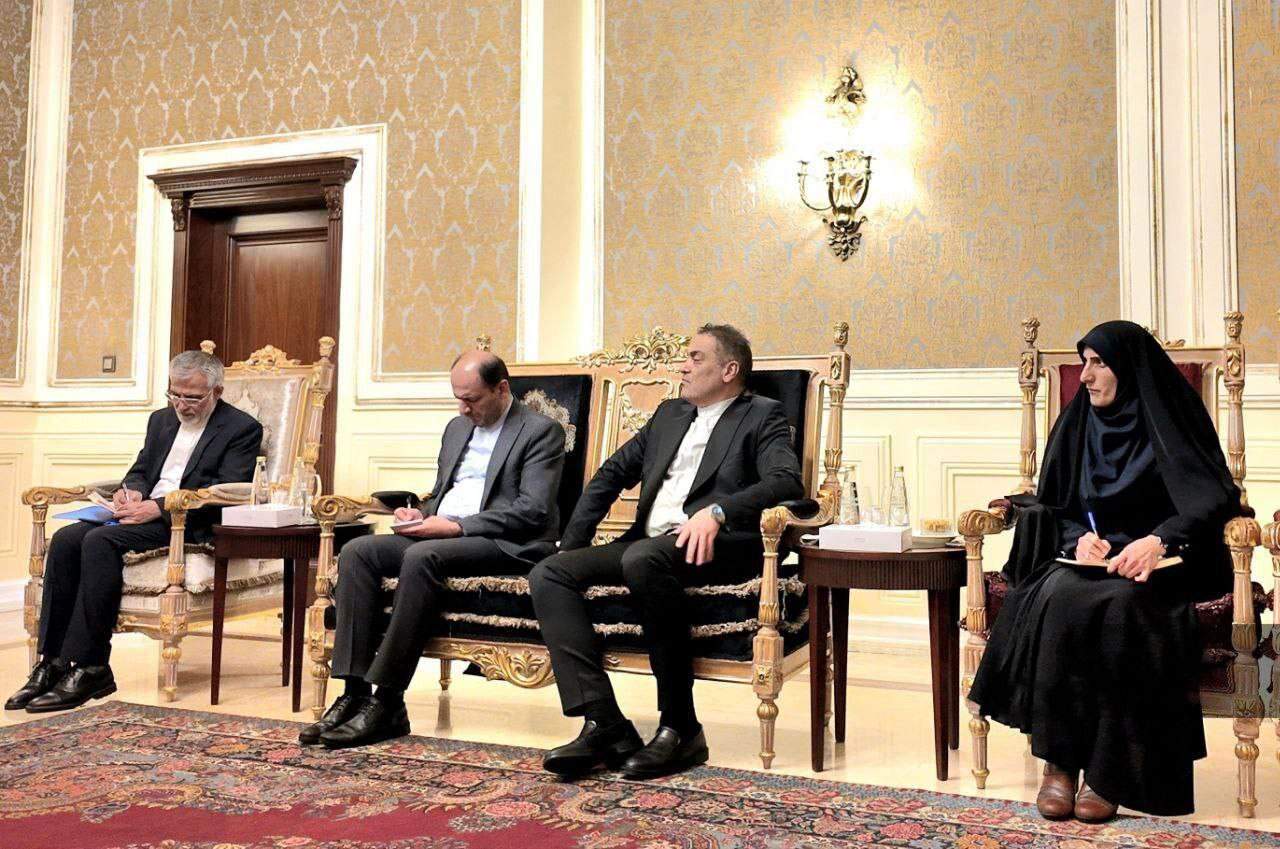 خبرگزاری آریا